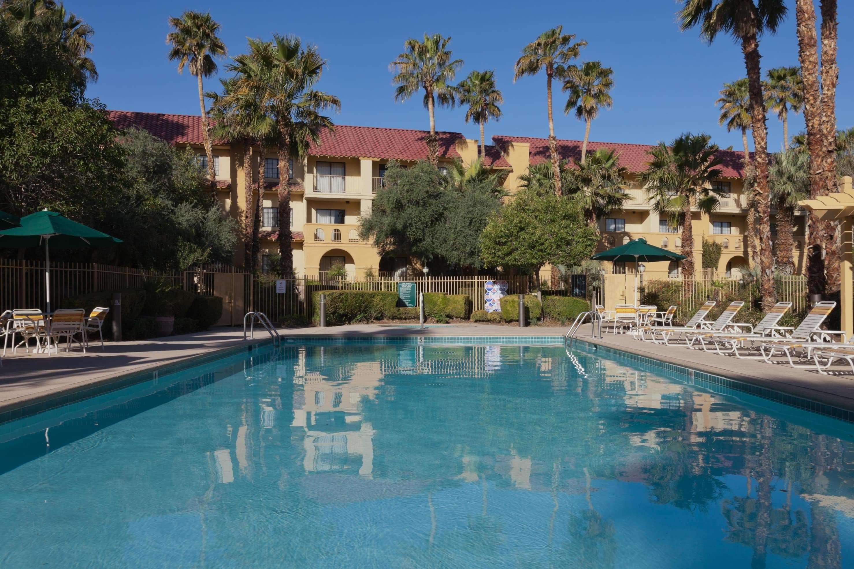 La Quinta By Wyndham Las Vegas Airport N Conv. מראה חיצוני תמונה